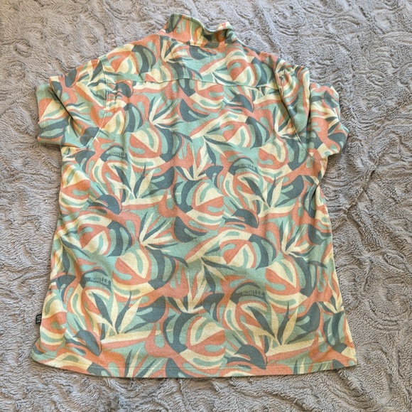 Howler terry button up xl - Picture 3 of 3